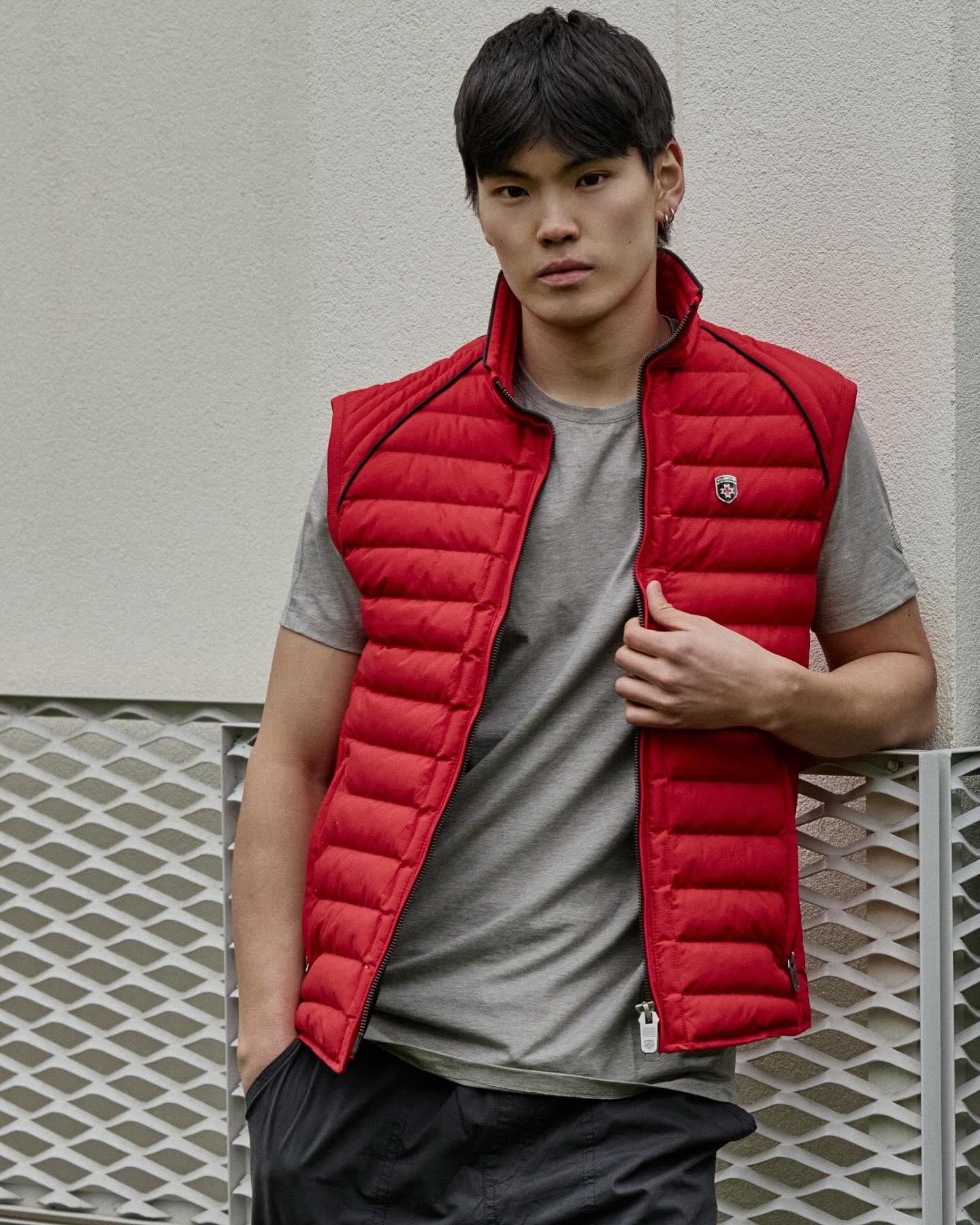 Looking for the perfect vest? Explore multiple styles and colours — combining function with timeless design. Browse the collection online: https://wellensteyn-canada.com/men/vest.html #wellensteyn #wellensteyncanada #style #fashion #springfashion  #springfashion #outerwear #vest #jacketseason #outletcollectionatniagara